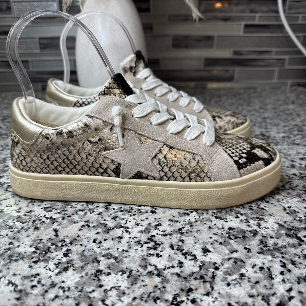 Steve Madden Pursued Metallic Snakeskin Lace-Up Sneakers Women's Size 7.5 - Picture 7 of 12